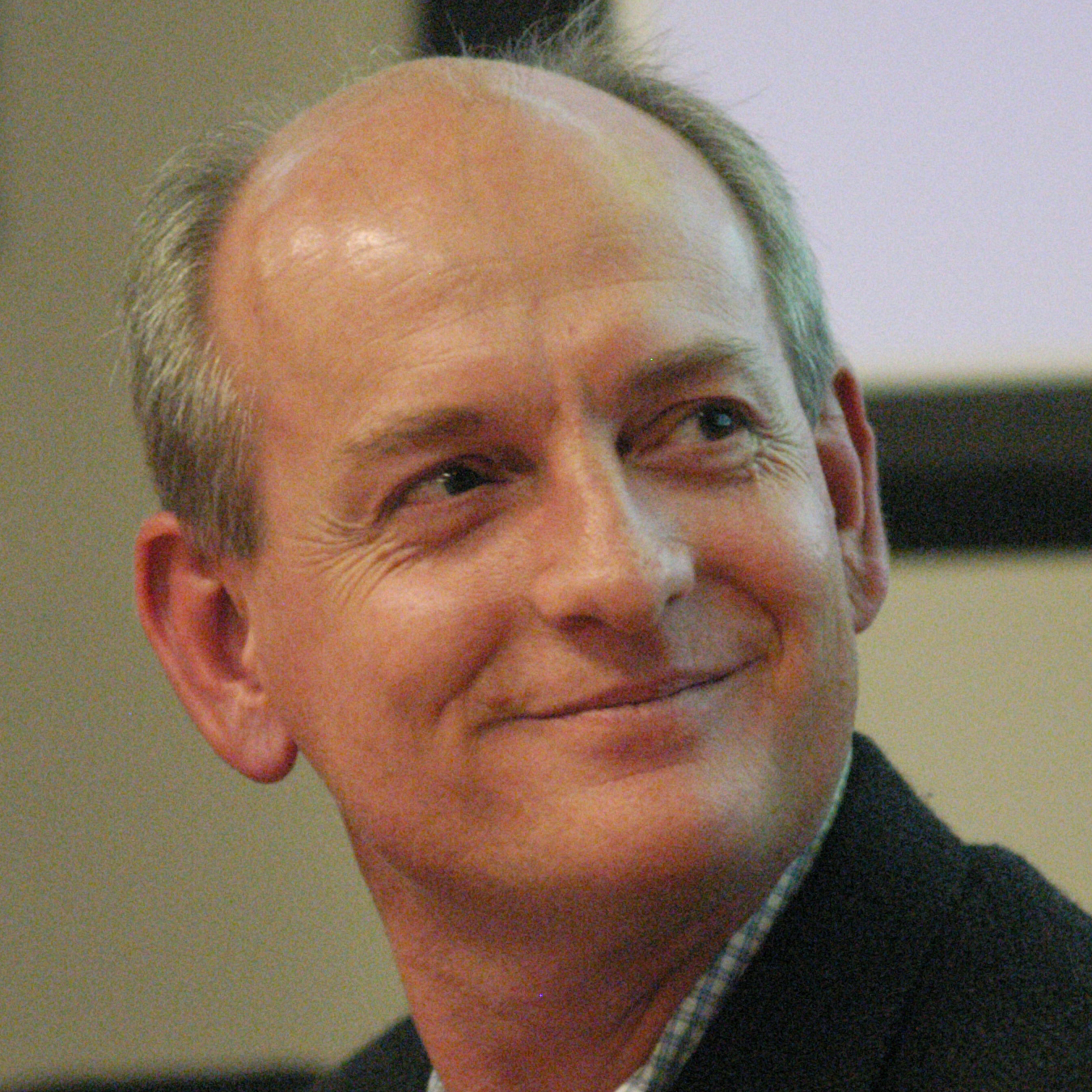 Headshot of Stuart Russell